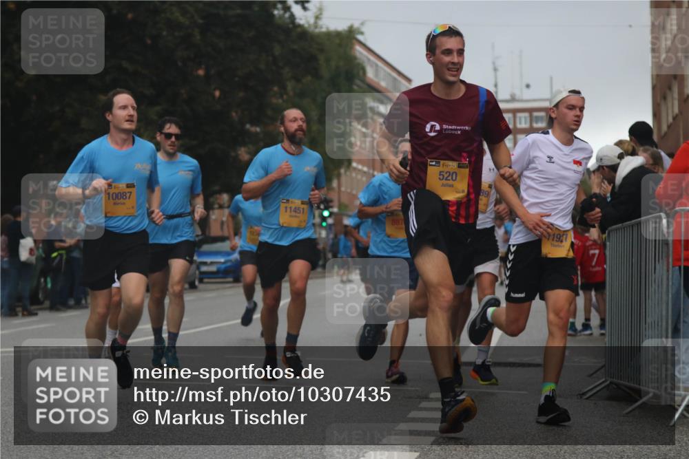 13.09.2026 - Kiel Lauf Markus Tischler http://msf.ph/oto/10307435 13.09.2026 10:30:43 Fleethörn 10087, 11451, 1, 38, 520, 19, 1, 7 meine-sportfotos.de