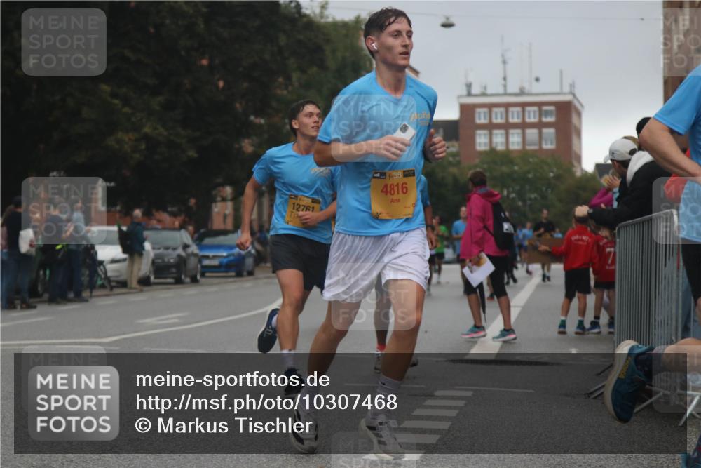 13.09.2026 - Kiel Lauf Markus Tischler http://msf.ph/oto/10307468 13.09.2026 10:30:45 Fleethörn 12761, 1, 38, 4816, 7 meine-sportfotos.de