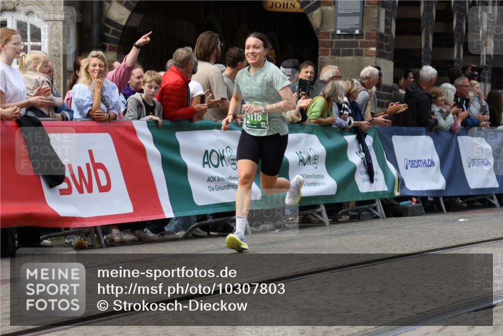 13.09.2026 - 21. swb-Marathon Bremen Strokosch-Dieckow http://msf.ph/oto/10307803 13.09.2026 13:01:27 Ziel 1619, 3019, 5663, 6359, 4118, 5369, 7950, 9137, 13063, 13168 meine-sportfotos.de