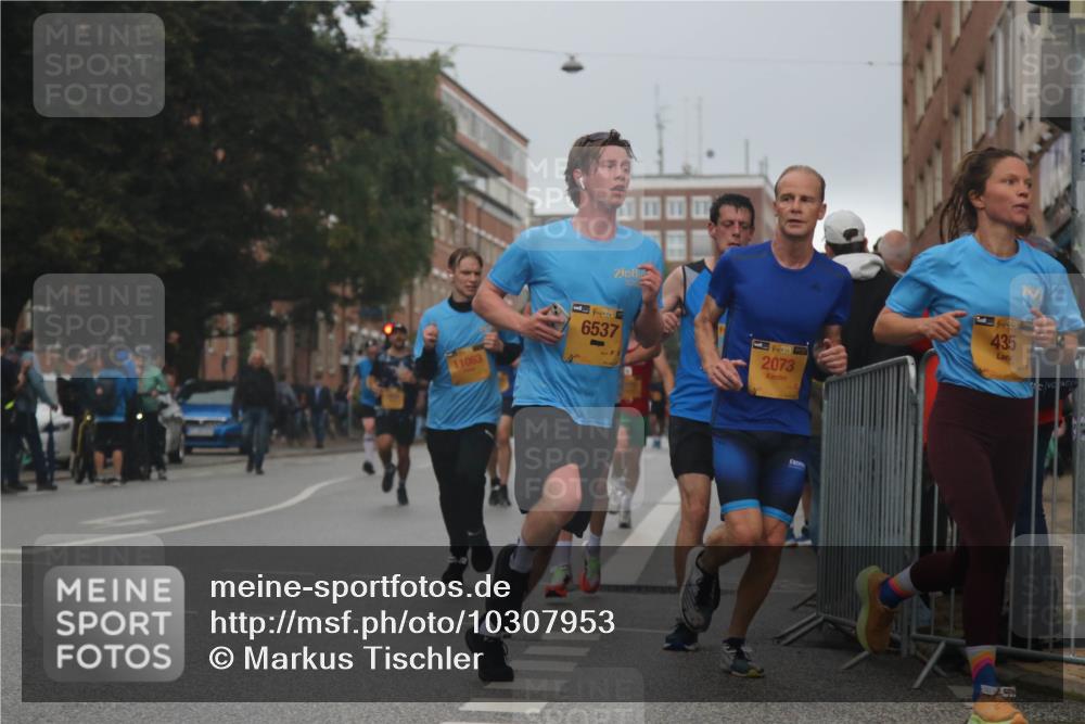 13.09.2026 - Kiel Lauf Markus Tischler http://msf.ph/oto/10307953 13.09.2026 10:31:49 Fleethörn 11063, 38, 6537, 38, 2073, 39, 435 meine-sportfotos.de
