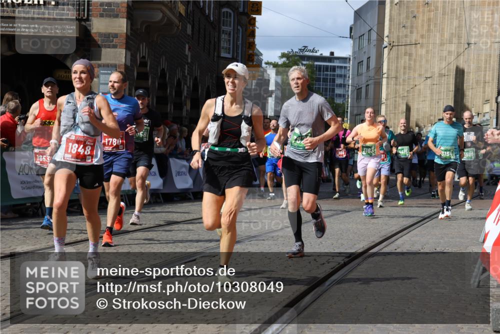 13.09.2026 - 21. swb-Marathon Bremen Strokosch-Dieckow http://msf.ph/oto/10308049 13.09.2026 13:30:24 Ziel 1205, 1308, 1611, 1653, 1759, 1780, 1848, 1909, 1938, 2126, 3190, 3908, 5039, 5198, 5348, 5615, 5631, 6225, 6720, 6942, 6992, 6994, 7184, 7609, 7932, 7966, 8110, 8115, 8441, 8470, 9104, 9125, 9529, 625, 1067, 2452, 2723, 3163, 3164, 3425, 4058, 4206, 4332, 4342, 4415, 4425, 4748, 4757, 5506, 5551, 6134, 6347, 6523, 6988, 7253, 7567, 7645, 7821, 8116, 8117, 8762, 8878, 8966, 9011, 9108, 9695, 9825 meine-sportfotos.de