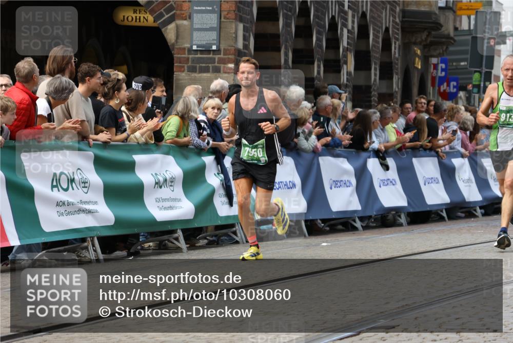 13.09.2026 - 21. swb-Marathon Bremen Strokosch-Dieckow http://msf.ph/oto/10308060 13.09.2026 13:01:38 Ziel 1411, 1619, 3019, 4328, 5663, 5996, 1614, 4696, 7950, 9137 meine-sportfotos.de