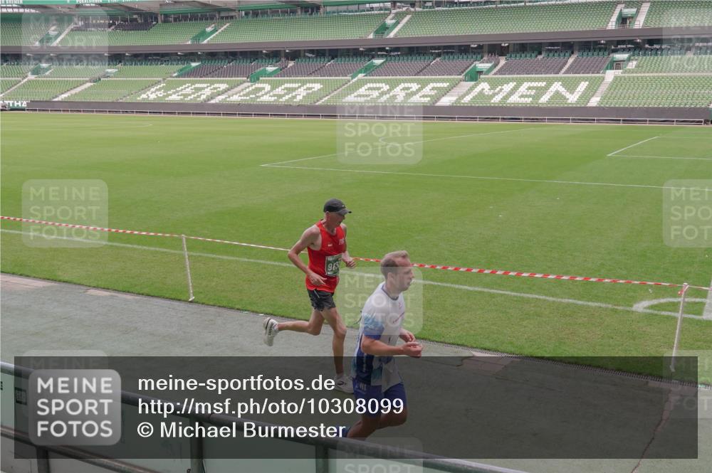 13.09.2026 - 21. swb-Marathon Bremen Michael Burmester http://msf.ph/oto/10308099 13.09.2026 12:39:04 Laufen im Stadion 277, 346, 807, 895, 901, 1090, 1118, 1248, 1320, 1323, 1472, 1508, 1576, 1587, 1604, 1717, 1751, 1758, 1795, 1800, 1852, 1911, 2049, 2099, 2141, 2352, 2670, 3080, 3606, 3744, 5160, 5163, 5912, 6112, 6630, 7650, 8077, 8081, 8467, 9399, 9522, 9617, 9630, 10034, 13080, 250, 272, 365, 850, 1089, 1288, 1550, 1875, 1993, 4232, 7692, 8075, 13033 meine-sportfotos.de
