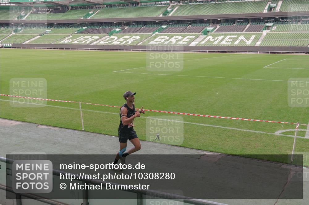 13.09.2026 - 21. swb-Marathon Bremen Michael Burmester http://msf.ph/oto/10308280 13.09.2026 12:39:51 Laufen im Stadion 126, 277, 453, 807, 862, 901, 912, 1136, 1248, 1320, 1323, 1379, 1472, 1508, 1540, 1576, 1587, 1717, 1751, 1758, 1795, 1800, 1852, 1860, 1901, 1911, 1950, 2049, 2099, 3744, 4381, 5160, 5163, 5912, 6201, 6630, 7118, 7671, 8467, 9630, 10034, 13080, 13224, 365, 850, 1288, 1385, 1485, 1550, 1583, 1875, 1993, 2073, 3617, 4232, 7244, 7692, 7768, 8075, 8729, 13033 meine-sportfotos.de