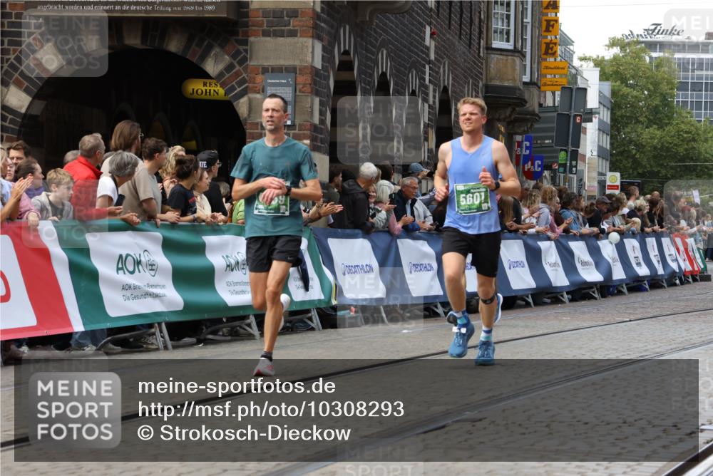 13.09.2026 - 21. swb-Marathon Bremen Strokosch-Dieckow http://msf.ph/oto/10308293 13.09.2026 13:01:53 Ziel 4118, 5369, 5996, 7950, 9137, 13063, 13168, 1667, 4739, 5601, 9233 meine-sportfotos.de