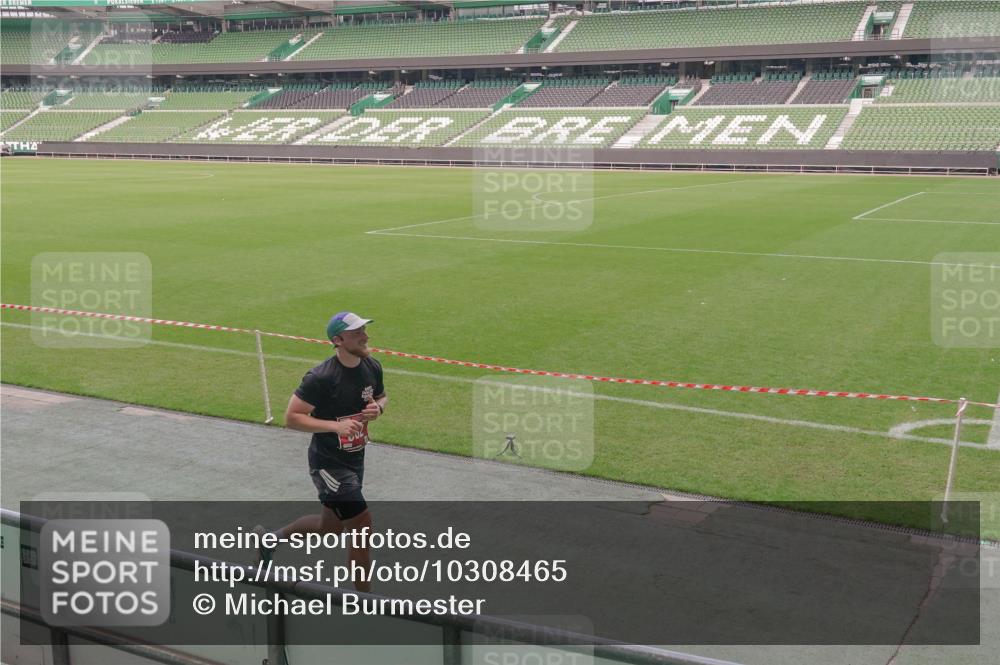 13.09.2026 - 21. swb-Marathon Bremen Michael Burmester http://msf.ph/oto/10308465 13.09.2026 12:40:21 Laufen im Stadion 126, 371, 453, 603, 640, 650, 671, 735, 744, 807, 862, 912, 957, 1136, 1336, 1379, 1381, 1508, 1540, 1571, 1576, 1614, 1717, 1751, 1758, 1795, 1800, 1852, 1860, 1901, 1930, 1950, 2049, 2099, 3744, 4381, 4936, 5912, 6201, 6630, 7118, 7671, 8467, 9329, 9630, 10034, 13080, 13224, 365, 466, 658, 850, 1090, 1288, 1385, 1485, 1583, 1754, 1993, 2073, 2585, 3617, 7244, 7692, 7768, 8075, 8729, 13033 meine-sportfotos.de