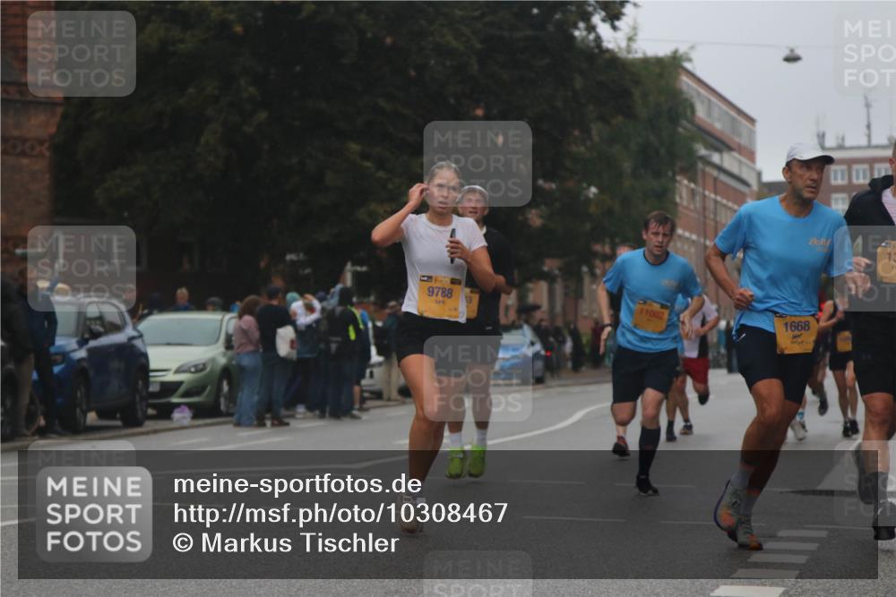 13.09.2026 - Kiel Lauf Markus Tischler http://msf.ph/oto/10308467 13.09.2026 10:32:31 Fleethörn 1, 39, 9788, 11002, 1668, 13 meine-sportfotos.de