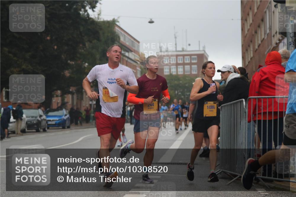13.09.2026 - Kiel Lauf Markus Tischler http://msf.ph/oto/10308520 13.09.2026 10:32:36 Fleethörn 42, 195, 244, 4, 39, 1086 meine-sportfotos.de