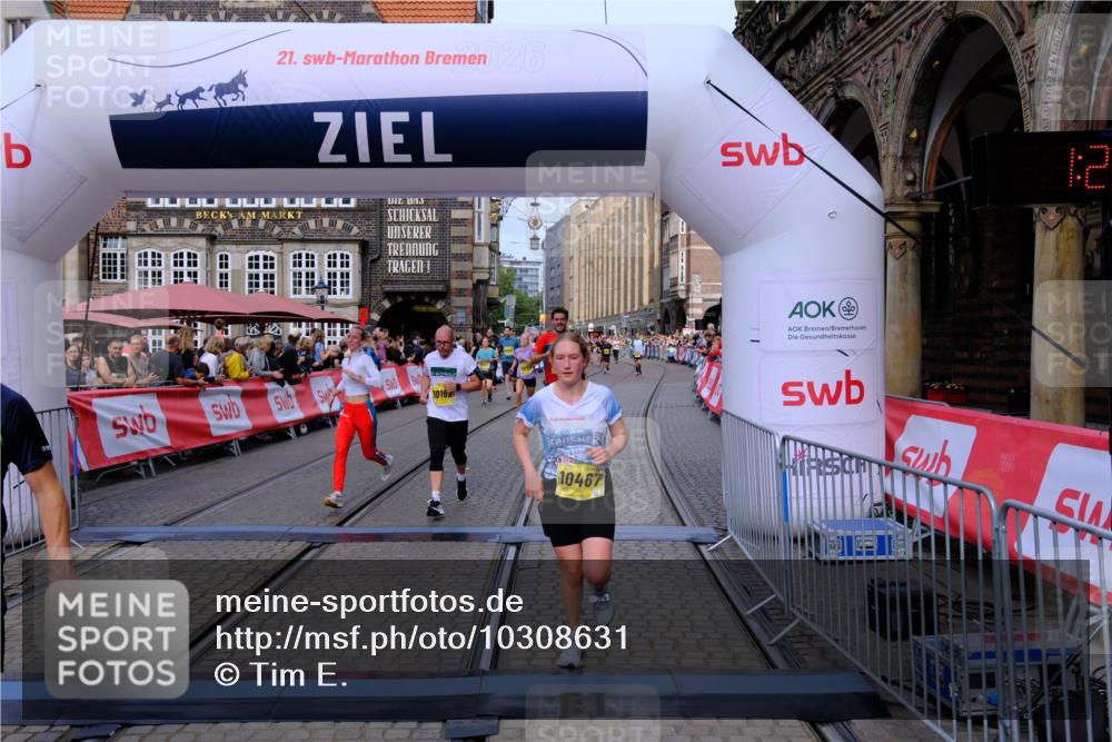 13.09.2026 - 21. swb-Marathon Bremen Tim E. http://msf.ph/oto/10308631 13.09.2026 10:52:00 Ziel 10162, 10183, 10281, 10348, 10467, 10641, 11273, 11542, 11685, 11733, 11777, 11787, 12329 meine-sportfotos.de