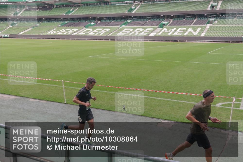 13.09.2026 - 21. swb-Marathon Bremen Michael Burmester http://msf.ph/oto/10308864 13.09.2026 12:41:36 Laufen im Stadion 126, 371, 603, 640, 650, 671, 735, 744, 862, 912, 957, 1136, 1336, 1381, 1411, 1571, 1614, 1667, 1797, 1822, 1850, 1860, 1862, 1901, 1930, 1950, 2094, 2986, 3368, 3624, 4381, 4399, 4795, 4936, 5672, 6198, 6201, 6264, 6929, 6991, 7141, 7671, 8065, 8383, 8394, 9065, 9329, 13224, 277, 346, 466, 658, 895, 901, 1090, 1118, 1248, 1320, 1323, 1385, 1472, 1587, 1604, 1717, 1751, 1754, 1911, 2141, 2352, 2585, 2670, 3080, 3606, 5160, 5163, 6112, 7650, 8729 meine-sportfotos.de