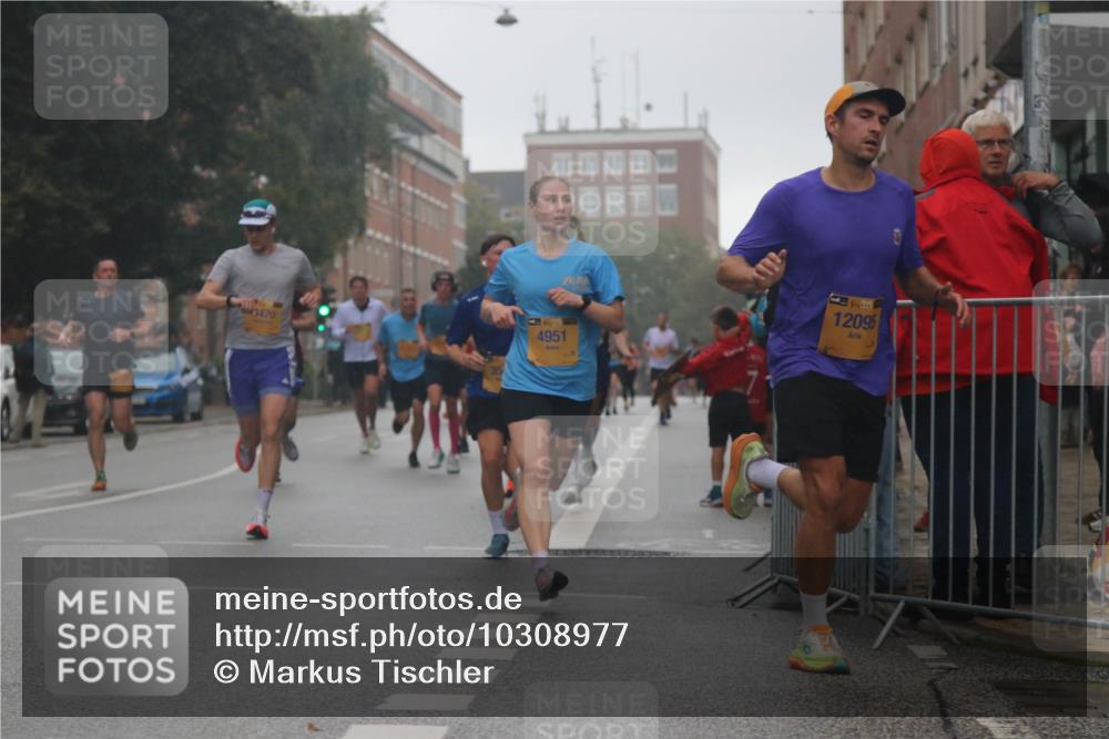 13.09.2026 - Kiel Lauf Markus Tischler http://msf.ph/oto/10308977 13.09.2026 10:33:29 Fleethörn 1, 39, 12095, 3470, 4951 meine-sportfotos.de