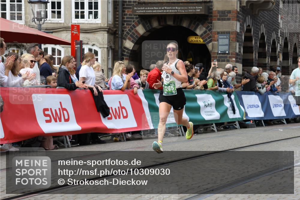 13.09.2026 - 21. swb-Marathon Bremen Strokosch-Dieckow http://msf.ph/oto/10309030 13.09.2026 13:02:53 Ziel 1795, 3609, 7841, 13237, 1862, 8319, 8325, 8331, 8756, 9200 meine-sportfotos.de
