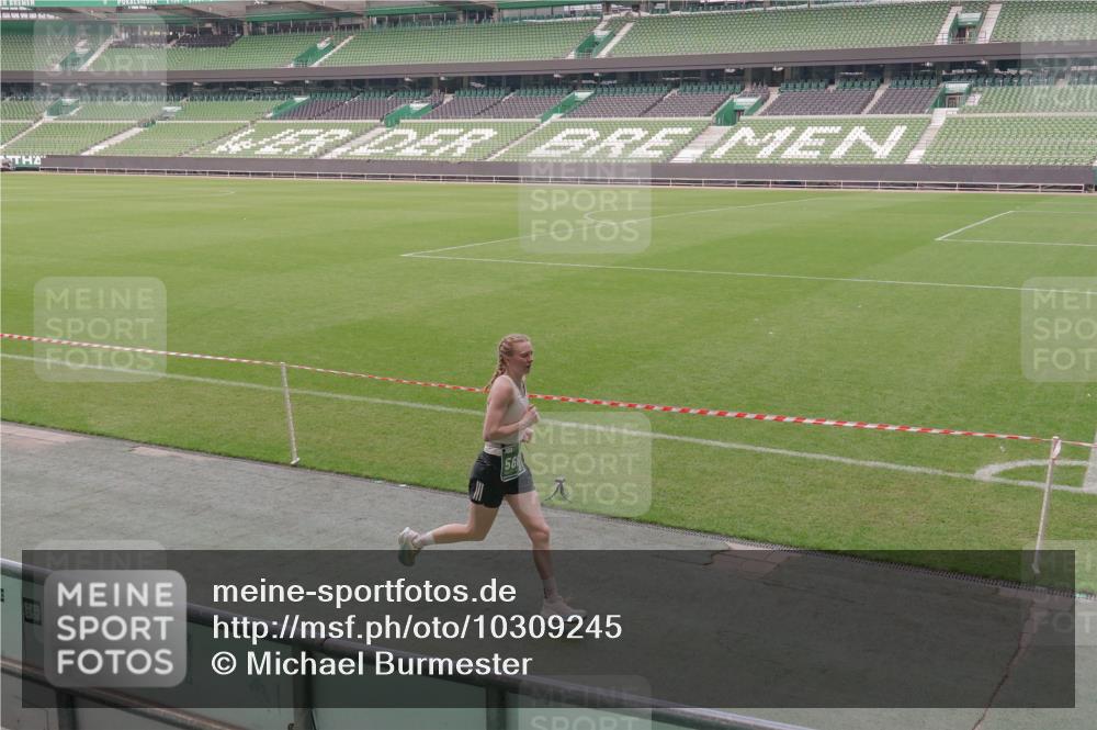 13.09.2026 - 21. swb-Marathon Bremen Michael Burmester http://msf.ph/oto/10309245 13.09.2026 12:42:29 Laufen im Stadion 439, 749, 957, 1009, 1223, 1224, 1411, 1562, 1614, 1619, 1667, 1712, 1745, 1797, 1822, 1850, 1862, 1879, 1921, 2094, 2207, 2651, 2683, 2986, 3251, 3368, 3584, 3624, 4096, 4399, 4795, 4847, 5316, 5663, 5672, 5828, 6198, 6264, 6929, 6991, 7141, 8065, 8311, 8383, 8394, 8749, 8994, 9065, 9120, 9200, 9533, 277, 346, 807, 895, 901, 1118, 1248, 1320, 1323, 1472, 1576, 1587, 1604, 1717, 1751, 1911, 2141, 2352, 2670, 3080, 3606, 5160, 5163, 5912, 6112, 7650 meine-sportfotos.de