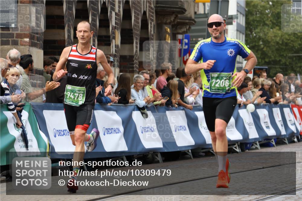 13.09.2026 - 21. swb-Marathon Bremen Strokosch-Dieckow http://msf.ph/oto/10309479 13.09.2026 13:03:14 Ziel 1381, 1850, 1862, 6918, 7265, 8319, 8325, 8331, 1372, 1950, 7206, 7478, 7715 meine-sportfotos.de