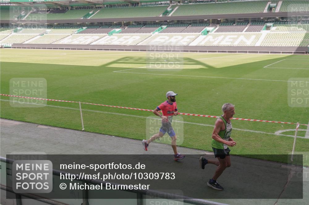 13.09.2026 - 21. swb-Marathon Bremen Michael Burmester http://msf.ph/oto/10309783 13.09.2026 12:43:31 Laufen im Stadion 439, 623, 678, 749, 819, 969, 1009, 1223, 1224, 1372, 1498, 1562, 1619, 1712, 1745, 1770, 1879, 1921, 2098, 2207, 2651, 2683, 3251, 3368, 3500, 3584, 3688, 4096, 4739, 4847, 4904, 5143, 5199, 5316, 5369, 5601, 5663, 5672, 5776, 5828, 6359, 6579, 6929, 6991, 7015, 7141, 7170, 7841, 7950, 8028, 8311, 8383, 8394, 8689, 8749, 8850, 8994, 9120, 9137, 9153, 9200, 9233, 9533, 9849, 13063, 13237, 126, 371, 453, 603, 640, 671, 735, 744, 807, 862, 912, 1136, 1576, 1717, 1751, 5912 meine-sportfotos.de