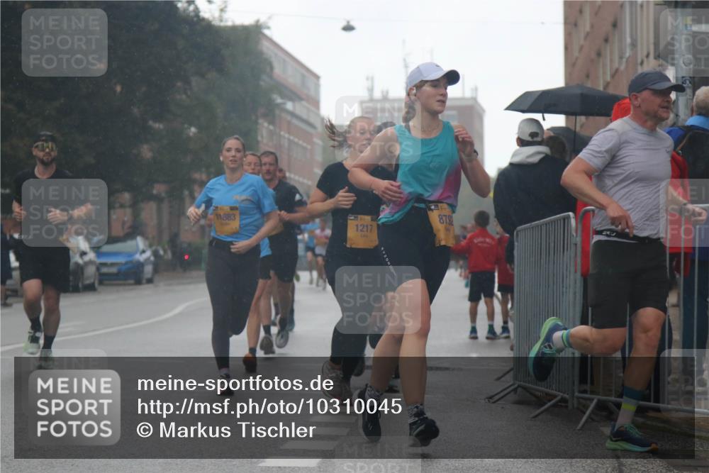 13.09.2026 - Kiel Lauf Markus Tischler http://msf.ph/oto/10310045 13.09.2026 10:35:17 Fleethörn 11883, 1217, 879 meine-sportfotos.de