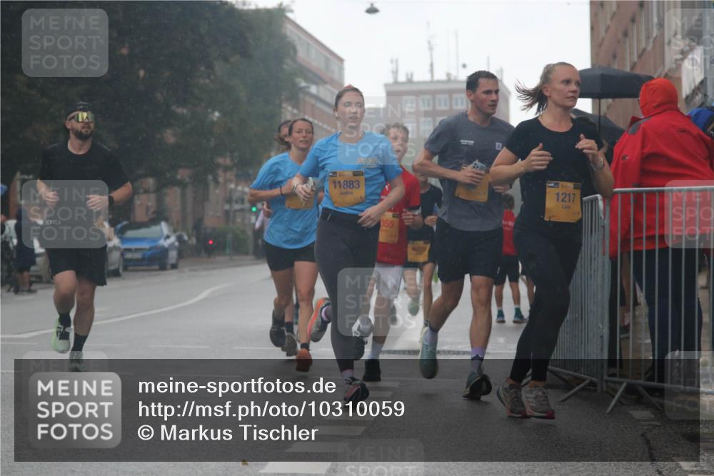13.09.2026 - Kiel Lauf Markus Tischler http://msf.ph/oto/10310059 13.09.2026 10:35:18 Fleethörn 1, 394, 11883, 055, 6025, 4, 39, 1217 meine-sportfotos.de