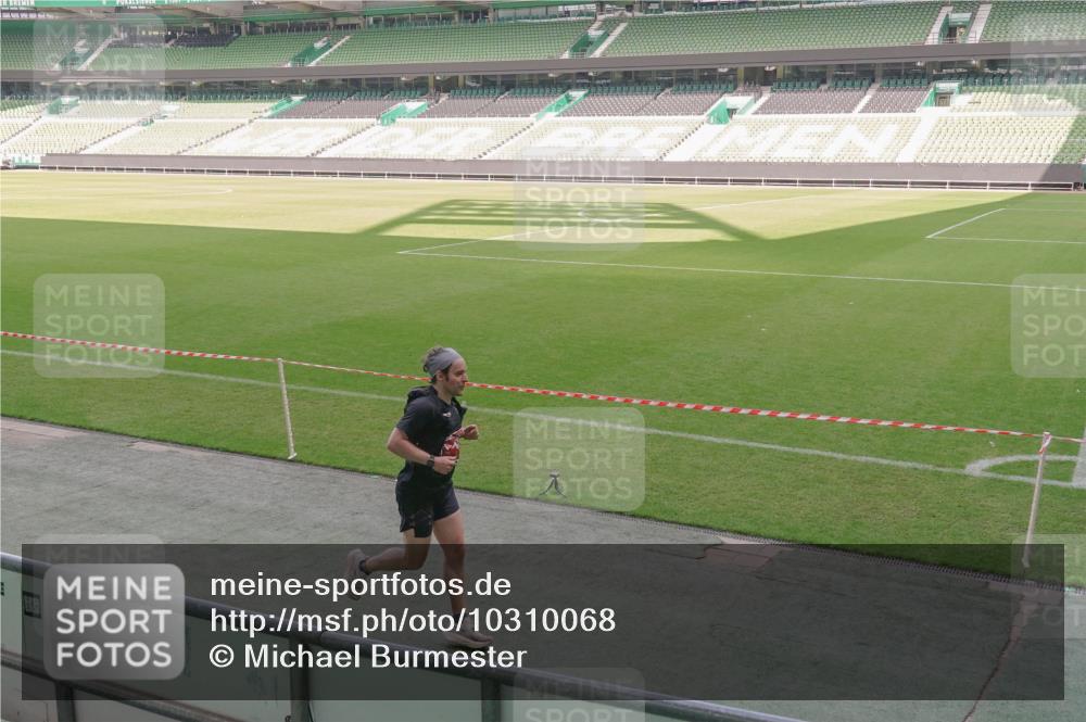 13.09.2026 - 21. swb-Marathon Bremen Michael Burmester http://msf.ph/oto/10310068 13.09.2026 12:44:17 Laufen im Stadion 339, 493, 623, 678, 681, 715, 819, 969, 1264, 1301, 1335, 1372, 1498, 1562, 1696, 1770, 1879, 1921, 1937, 1975, 2098, 2651, 2683, 3092, 3251, 3500, 3584, 3688, 4096, 4118, 4328, 4739, 4904, 5143, 5199, 5316, 5369, 5601, 5663, 5776, 5996, 6359, 6579, 6973, 7015, 7170, 7206, 7265, 7715, 7841, 7950, 8028, 8689, 8749, 8850, 9137, 9153, 9200, 9233, 9533, 9583, 9849, 13063, 13168, 13237, 126, 371, 453, 603, 640, 650, 671, 735, 744, 862, 912, 957, 1136, 1336, 1411, 1822 meine-sportfotos.de