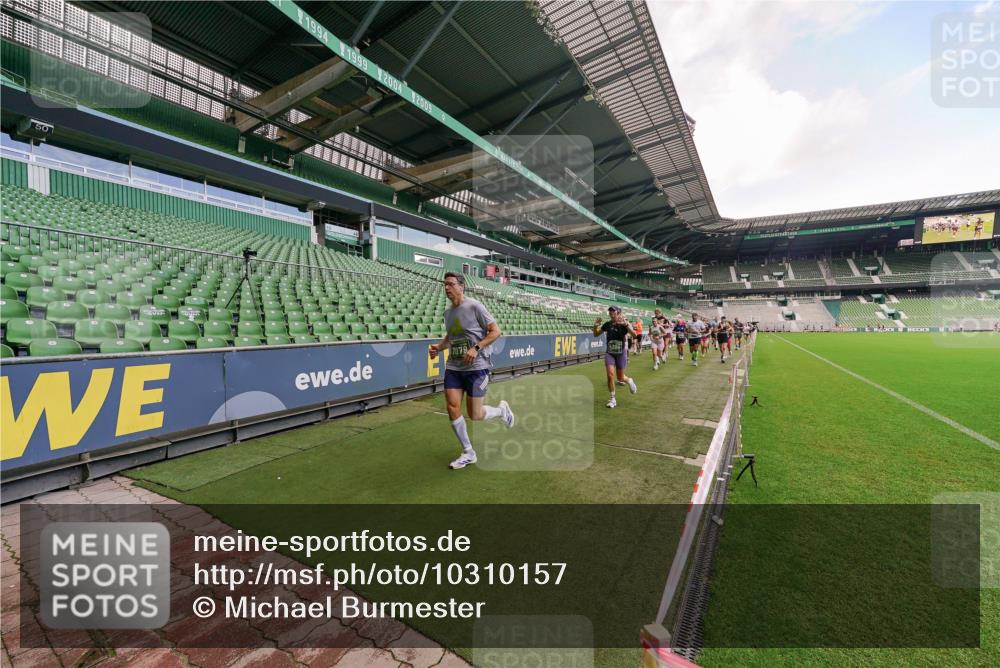 13.09.2026 - 21. swb-Marathon Bremen Michael Burmester http://msf.ph/oto/10310157 13.09.2026 13:07:30 Laufen im Stadion 109, 132, 156, 287, 303, 310, 372, 430, 454, 489, 551, 578, 607, 613, 682, 716, 800, 808, 809, 831, 834, 846, 884, 911, 922, 1083, 1173, 1189, 1205, 1210, 1285, 1322, 1364, 1365, 1369, 1387, 1395, 1437, 1532, 1545, 1574, 1600, 1688, 1823, 1831, 1841, 1848, 1854, 1871, 1909, 1926, 1938, 2003, 2070, 2090, 2215, 2219, 2275, 2283, 2318, 2355, 2356, 2366, 2405, 2440, 2492, 2565, 2611, 2699, 2707, 2721, 2731, 2755, 2782, 2802, 2818, 2831, 2866, 2902, 2911, 2949, 2960 meine-sportfotos.de