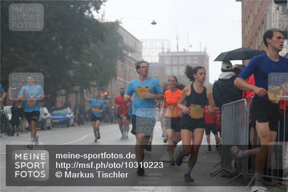 13.09.2026 - Kiel Lauf Markus Tischler http://msf.ph/oto/10310223 13.09.2026 10:35:32 Fleethörn 176, 8567, 7640, 39, 2925 meine-sportfotos.de