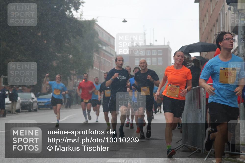 13.09.2026 - Kiel Lauf Markus Tischler http://msf.ph/oto/10310239 13.09.2026 10:35:33 Fleethörn 9977, 39, 8567, 176 meine-sportfotos.de