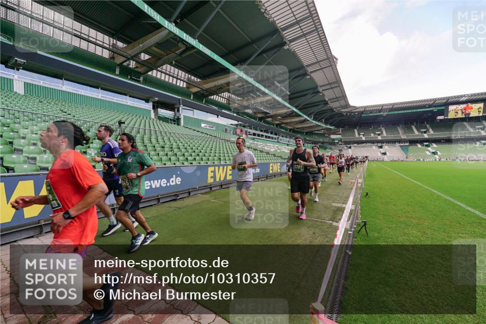 13.09.2026 - 21. swb-Marathon Bremen Michael Burmester http://msf.ph/oto/10310357 13.09.2026 13:07:48 Laufen im Stadion 132, 156, 303, 310, 372, 489, 551, 607, 682, 716, 800, 808, 809, 831, 834, 846, 884, 911, 922, 1083, 1124, 1173, 1189, 1205, 1210, 1285, 1289, 1322, 1364, 1369, 1387, 1395, 1437, 1532, 1545, 1559, 1600, 1688, 1823, 1831, 1841, 1848, 1854, 1871, 1899, 1926, 1938, 2003, 2041, 2070, 2090, 2215, 2219, 2229, 2275, 2283, 2318, 2356, 2366, 2405, 2440, 2492, 2565, 2611, 2635, 2699, 2707, 2721, 2727, 2731, 2755, 2782, 2802, 2818, 2831, 2866, 2897, 2902, 2911, 2930, 2949, 2960 meine-sportfotos.de