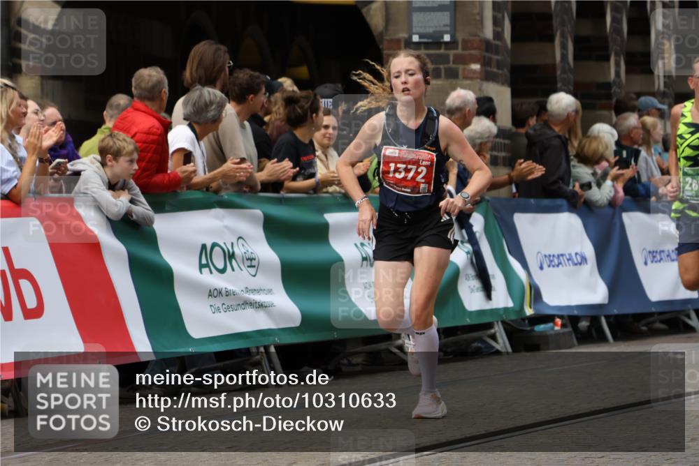 13.09.2026 - 21. swb-Marathon Bremen Strokosch-Dieckow http://msf.ph/oto/10310633 13.09.2026 13:03:50 Ziel 1090, 1372, 1950, 3092, 5024, 5719, 7715, 895, 2094, 2889, 3500, 4236, 9061, 9129, 9544, 9642 meine-sportfotos.de