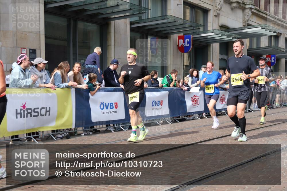 13.09.2026 - 21. swb-Marathon Bremen Strokosch-Dieckow http://msf.ph/oto/10310723 13.09.2026 10:55:09 Ziel 10203, 10256, 10297, 10379, 10529, 10725, 10788, 10881, 11014, 11377, 11414, 11466, 11557, 11748, 11862, 11910, 11941, 11975, 11977, 12030, 12150, 12201, 12218, 12258, 12348, 12549, 10555, 10646, 10901, 11001, 11620, 11631, 11860, 11889, 11908, 11976, 12201, 12313, 13592 meine-sportfotos.de