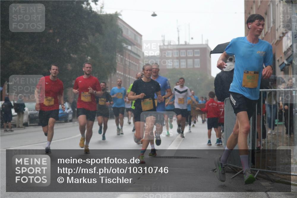 13.09.2026 - Kiel Lauf Markus Tischler http://msf.ph/oto/10310746 13.09.2026 10:36:17 Fleethörn 2897, 12674, 4009, 6615 meine-sportfotos.de