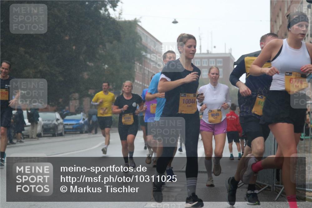 13.09.2026 - Kiel Lauf Markus Tischler http://msf.ph/oto/10311025 13.09.2026 10:36:36 Fleethörn 1590, 4184, 39, 10044, 9049, 1, 39, 6774 meine-sportfotos.de