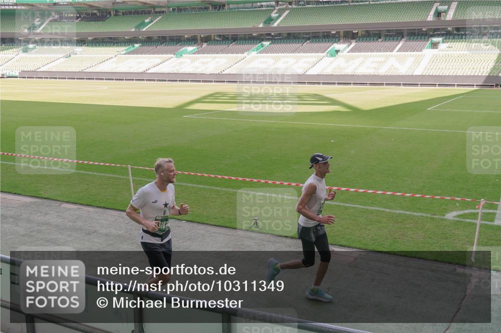 13.09.2026 - 21. swb-Marathon Bremen Michael Burmester http://msf.ph/oto/10311349 13.09.2026 12:46:34 Laufen im Stadion 195, 280, 474, 508, 538, 567, 604, 697, 788, 868, 1017, 1034, 1181, 1241, 1277, 1554, 1863, 2020, 2021, 2084, 2087, 2297, 2538, 2646, 2809, 2889, 3118, 3196, 3271, 3284, 3424, 3520, 4025, 4110, 4157, 4236, 4239, 4729, 4777, 4808, 5024, 5092, 5238, 5283, 5674, 5719, 5725, 5976, 6053, 6686, 6815, 6918, 7102, 7336, 7478, 7814, 7871, 8054, 8060, 8096, 8319, 8325, 8331, 8334, 8670, 8701, 8756, 8936, 8983, 9061, 9070, 9129, 9273, 9306, 9495, 9544, 9642, 9813, 9918, 9934, 439 meine-sportfotos.de