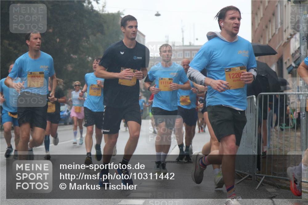13.09.2026 - Kiel Lauf Markus Tischler http://msf.ph/oto/10311442 13.09.2026 10:37:07 Fleethörn 4535, 061, 10094, 38, 12203, 11114 meine-sportfotos.de