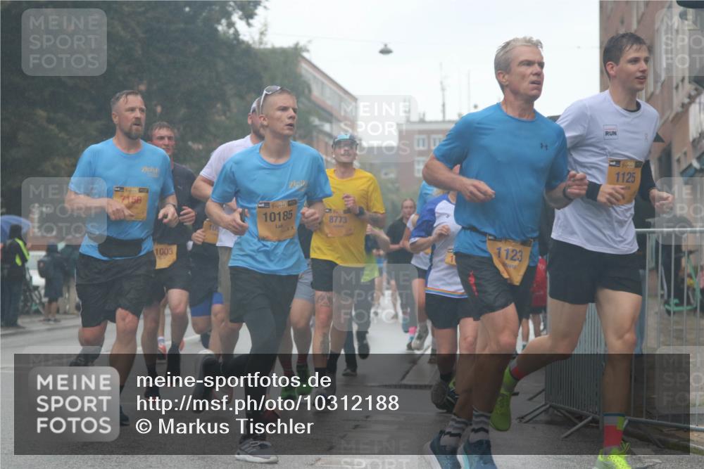 13.09.2026 - Kiel Lauf Markus Tischler http://msf.ph/oto/10312188 13.09.2026 10:38:28 Fleethörn 1003, 39, 10185, 8773, 1123, 39, 1125 meine-sportfotos.de