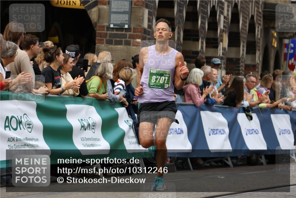 13.09.2026 - 21. swb-Marathon Bremen Strokosch-Dieckow http://msf.ph/oto/10312246 13.09.2026 13:04:38 Ziel 650, 1860, 3284, 3424, 4110, 4239, 6815, 7871, 9813, 1712, 2646, 5283, 5674, 7538, 7814, 8054, 8701, 9070, 9306, 9689, 13187 meine-sportfotos.de