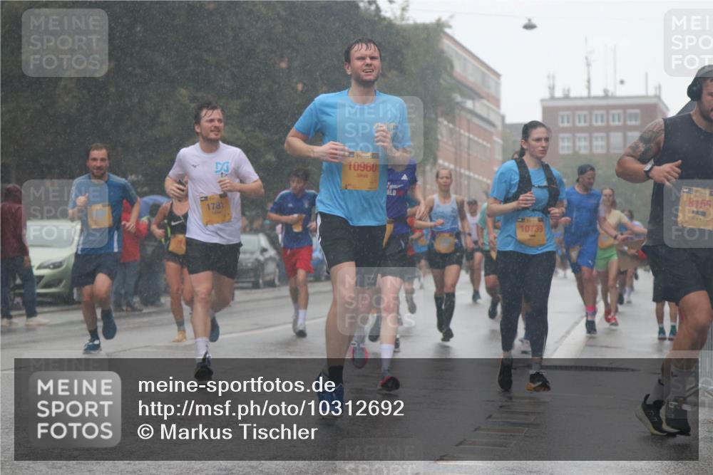 13.09.2026 - Kiel Lauf Markus Tischler http://msf.ph/oto/10312692 13.09.2026 10:39:20 Fleethörn 1781, 4, 38, 10960, 10739, 11, 39, 8155 meine-sportfotos.de