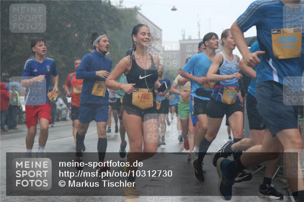 13.09.2026 - Kiel Lauf Markus Tischler http://msf.ph/oto/10312730 13.09.2026 10:39:23 Fleethörn 604, 48, 1785, 4440, 39, 38, 4286 meine-sportfotos.de