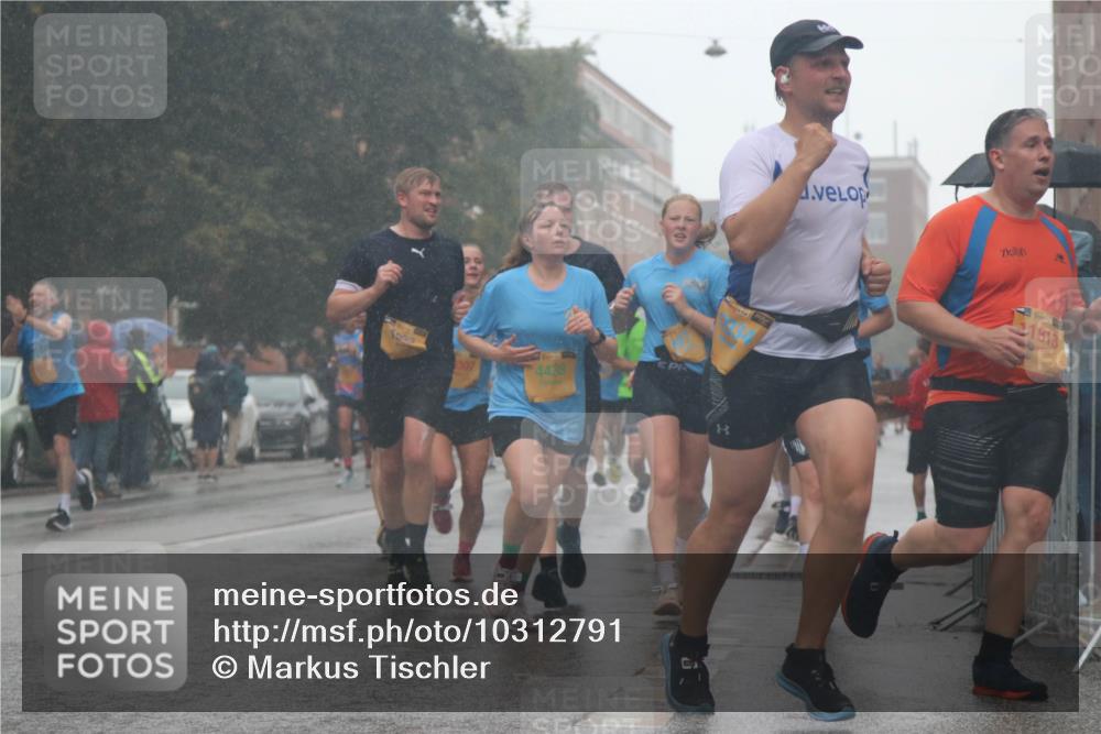 13.09.2026 - Kiel Lauf Markus Tischler http://msf.ph/oto/10312791 13.09.2026 10:39:29 Fleethörn 1932, 4436, 2, 1813 meine-sportfotos.de