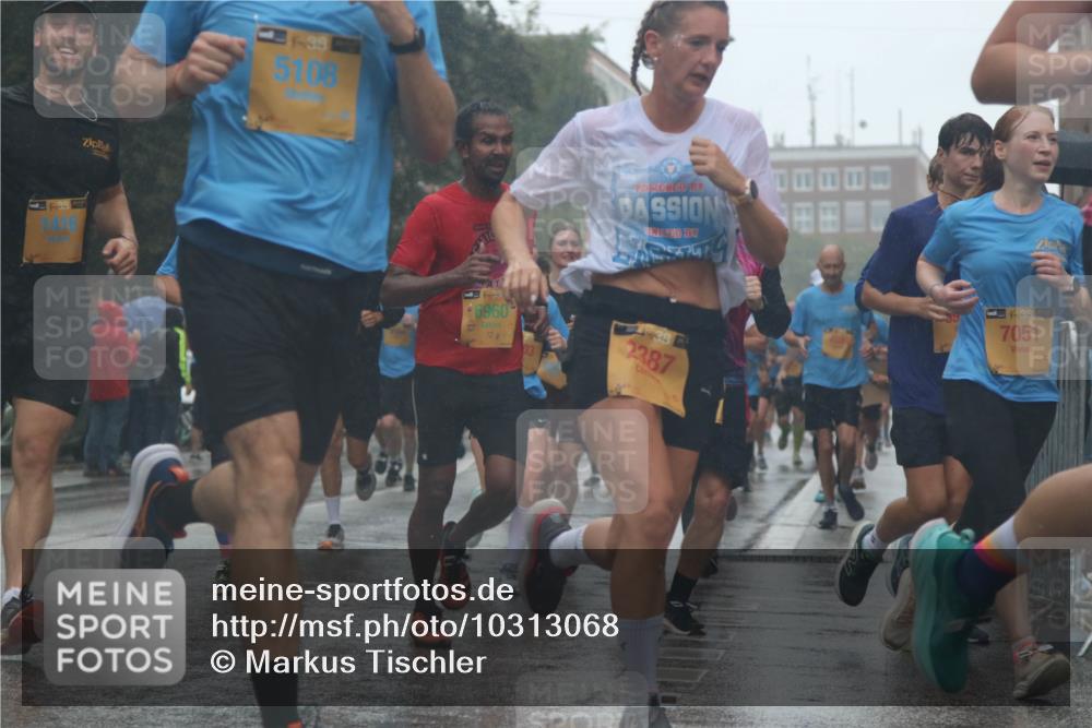 13.09.2026 - Kiel Lauf Markus Tischler http://msf.ph/oto/10313068 13.09.2026 10:40:03 Fleethörn 39, 5108, 1, 38, 6960, 38, 2387, 39, 7051 meine-sportfotos.de