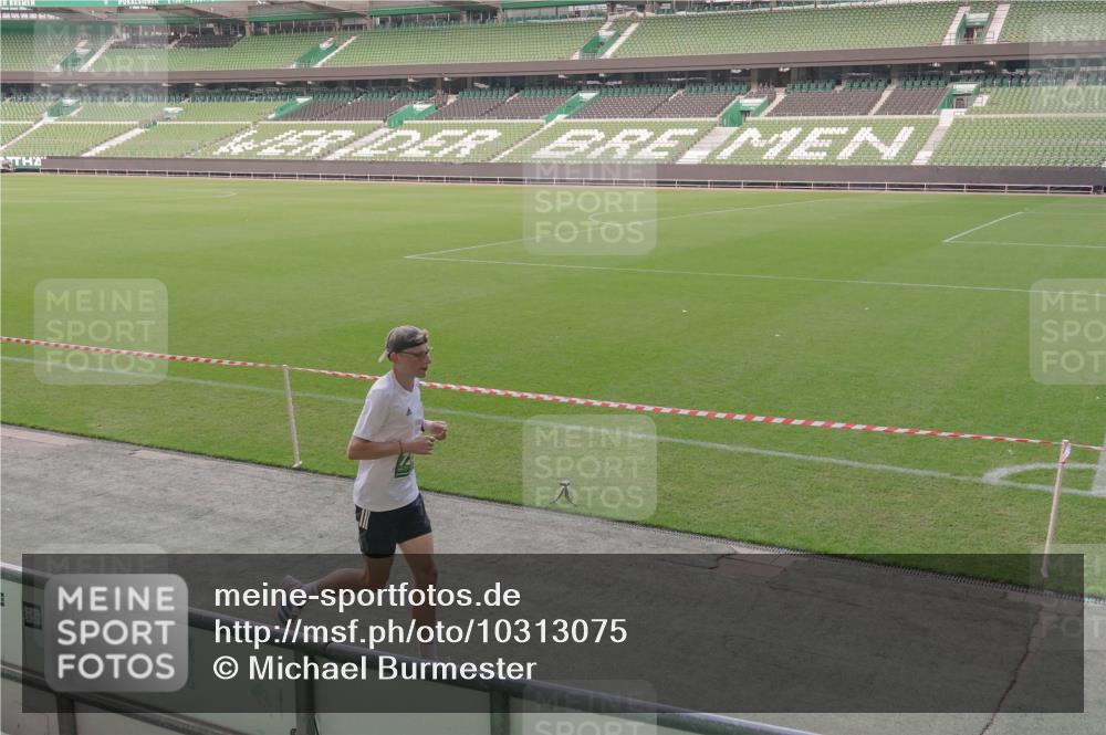 13.09.2026 - 21. swb-Marathon Bremen Michael Burmester http://msf.ph/oto/10313075 13.09.2026 12:49:19 Laufen im Stadion 382, 469, 524, 572, 663, 670, 779, 826, 889, 899, 1349, 1517, 1605, 1723, 1748, 1872, 1925, 2052, 2287, 2288, 2347, 2605, 2750, 2844, 2909, 3043, 3110, 3127, 3197, 3276, 3330, 3466, 3625, 3910, 3973, 4033, 4082, 4247, 4384, 4712, 4732, 4743, 4852, 4898, 4990, 5111, 5377, 5383, 5424, 5517, 5570, 5585, 5594, 5648, 6025, 6058, 6652, 6692, 6842, 6906, 6951, 7064, 7109, 7115, 7121, 7399, 7636, 7803, 7876, 8706, 8877, 8973, 8981, 9010, 9035, 9429, 13091 meine-sportfotos.de