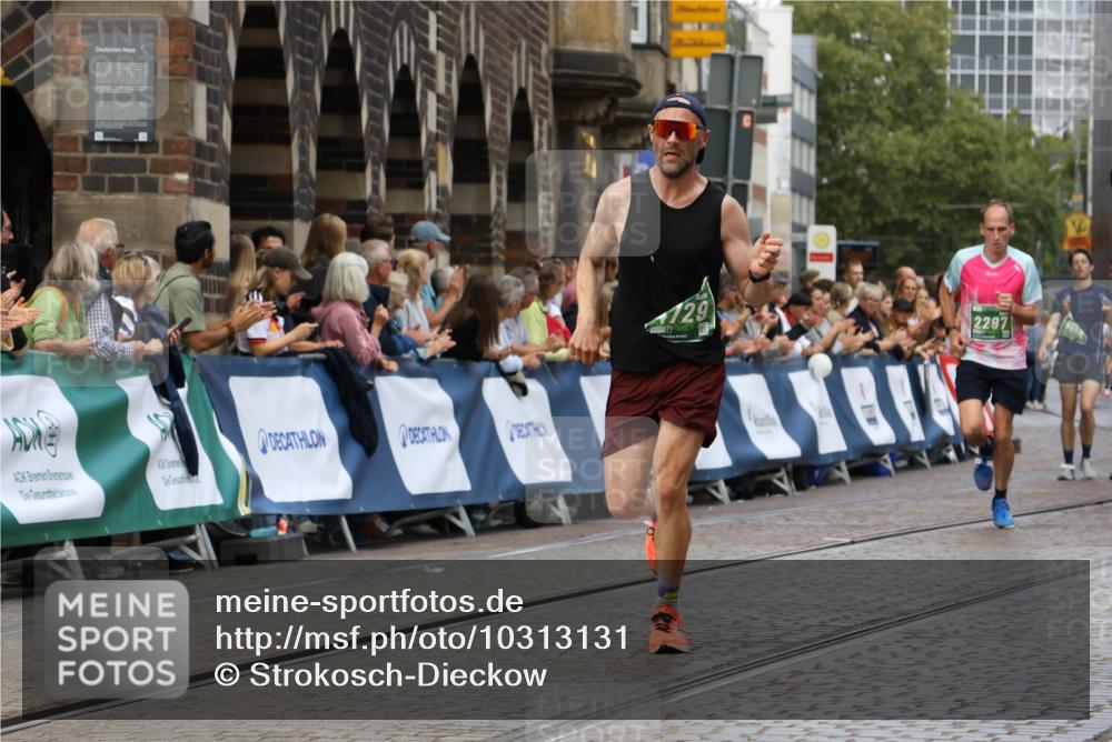13.09.2026 - 21. swb-Marathon Bremen Strokosch-Dieckow http://msf.ph/oto/10313131 13.09.2026 13:05:04 Ziel 1224, 1712, 2207, 2646, 2956, 5283, 5674, 7538, 7814, 8054, 8701, 9070, 9306, 9689, 13034, 13187, 1822, 2297, 4025, 4729, 7102, 9273 meine-sportfotos.de