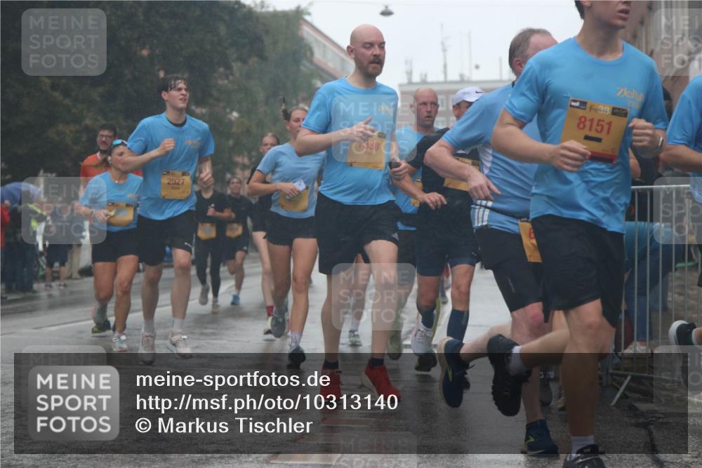 13.09.2026 - Kiel Lauf Markus Tischler http://msf.ph/oto/10313140 13.09.2026 10:40:10 Fleethörn 2927, 330, 1, 38, 8151 meine-sportfotos.de