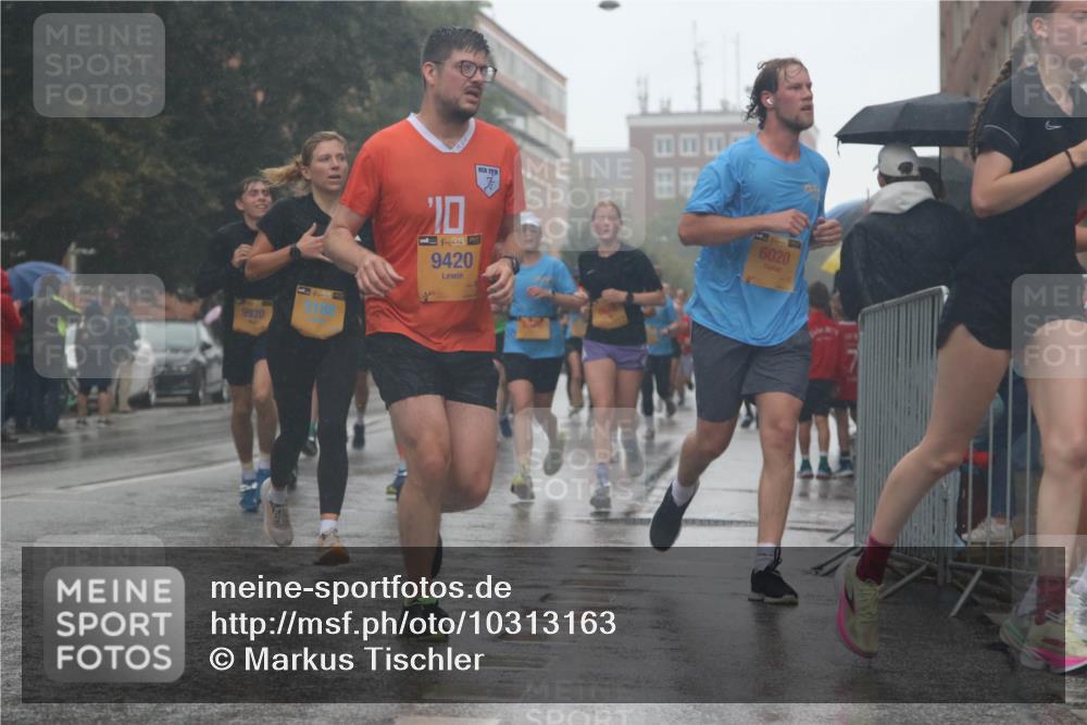 13.09.2026 - Kiel Lauf Markus Tischler http://msf.ph/oto/10313163 13.09.2026 10:40:13 Fleethörn 283, 9920, 1, 39, 48, 9420, 6020 meine-sportfotos.de