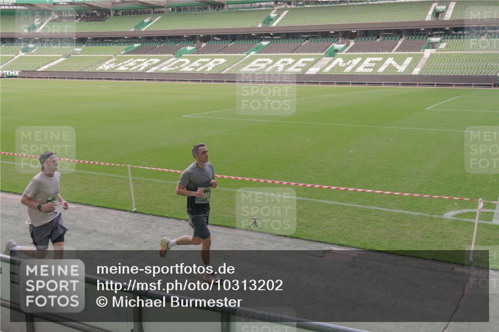 13.09.2026 - 21. swb-Marathon Bremen Michael Burmester http://msf.ph/oto/10313202 13.09.2026 12:49:29 Laufen im Stadion 382, 469, 524, 572, 663, 670, 779, 826, 889, 899, 1349, 1517, 1605, 1723, 1748, 1872, 1925, 2052, 2287, 2288, 2291, 2347, 2360, 2605, 2750, 2844, 2909, 3043, 3110, 3127, 3197, 3276, 3330, 3625, 3647, 3910, 3973, 4033, 4082, 4247, 4384, 4712, 4732, 4743, 4852, 4898, 4990, 5111, 5377, 5383, 5424, 5517, 5570, 5585, 5594, 5636, 5648, 6058, 6267, 6652, 6692, 6842, 6906, 6951, 7064, 7109, 7115, 7121, 7399, 7636, 7803, 7876, 8706, 8877, 8973, 8981, 9010, 9035, 9429, 13091 meine-sportfotos.de
