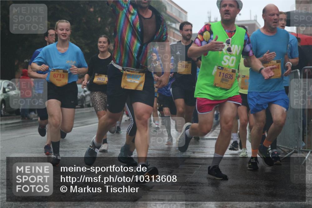 13.09.2026 - Kiel Lauf Markus Tischler http://msf.ph/oto/10313608 13.09.2026 10:41:10 Fleethörn 1, 38, 6713, 2633, 2427, 1, 38, 11635, 39 meine-sportfotos.de