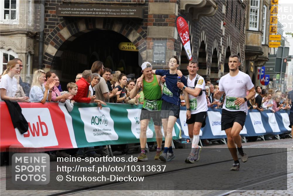 13.09.2026 - 21. swb-Marathon Bremen Strokosch-Dieckow http://msf.ph/oto/10313637 13.09.2026 13:05:24 Ziel 1336, 1822, 2297, 3196, 4729, 6708, 7102, 9495, 1301, 1562, 3242, 3271, 5199, 5725, 6579, 7141 meine-sportfotos.de
