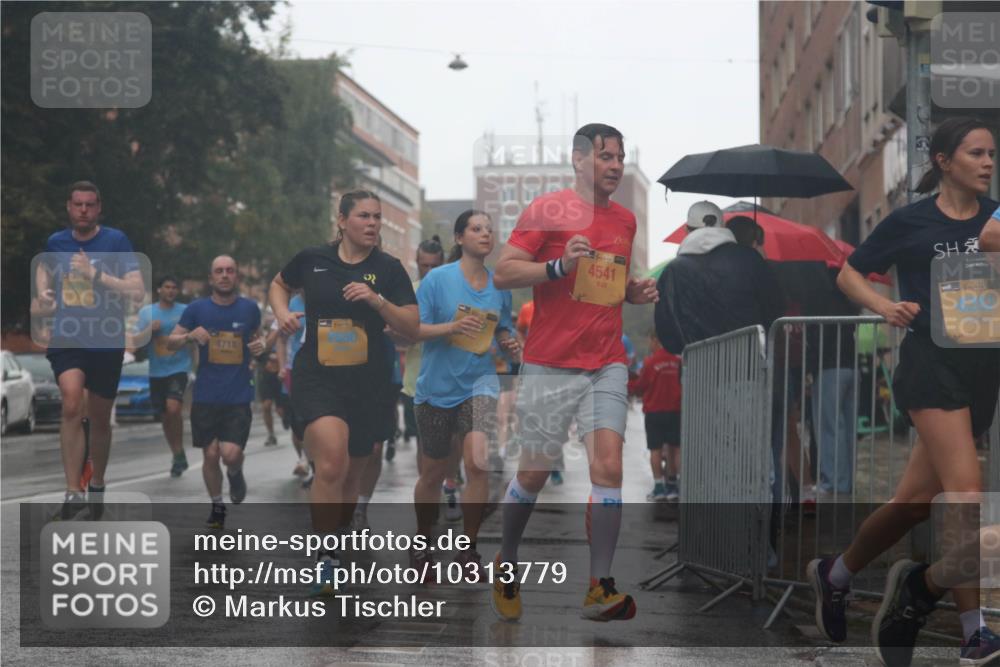 13.09.2026 - Kiel Lauf Markus Tischler http://msf.ph/oto/10313779 13.09.2026 10:41:27 Fleethörn 4718, 39, 4541, 39, 4282 meine-sportfotos.de
