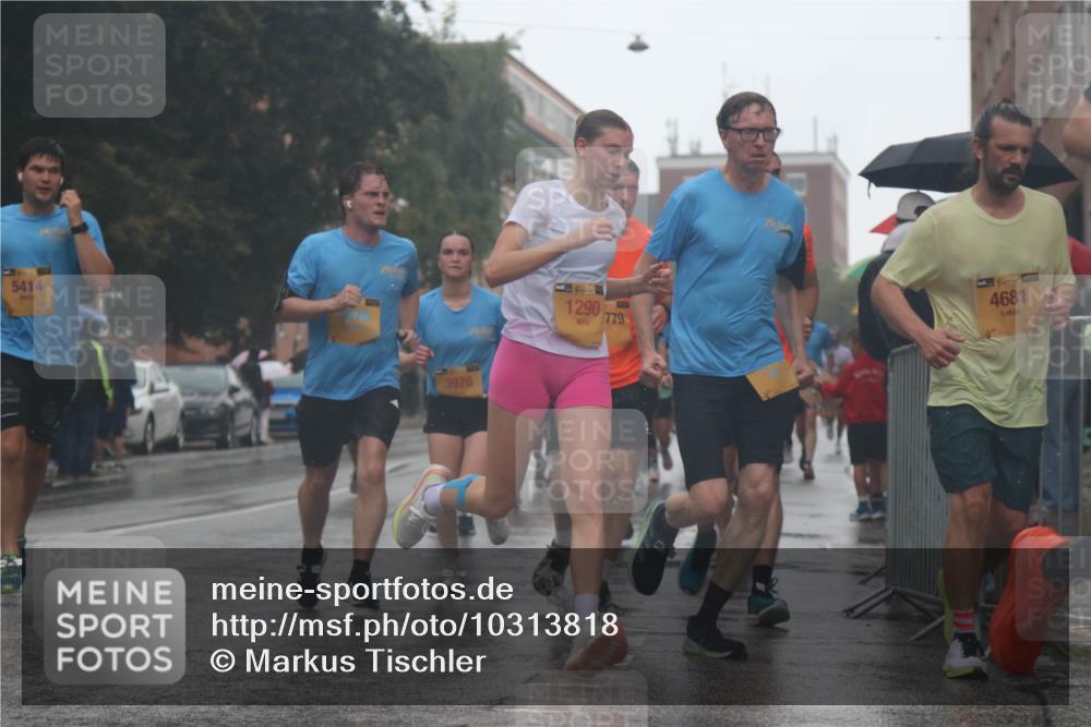 13.09.2026 - Kiel Lauf Markus Tischler http://msf.ph/oto/10313818 13.09.2026 10:41:31 Fleethörn 5414, 3976, 1290, 779, 1, 99, 4681 meine-sportfotos.de