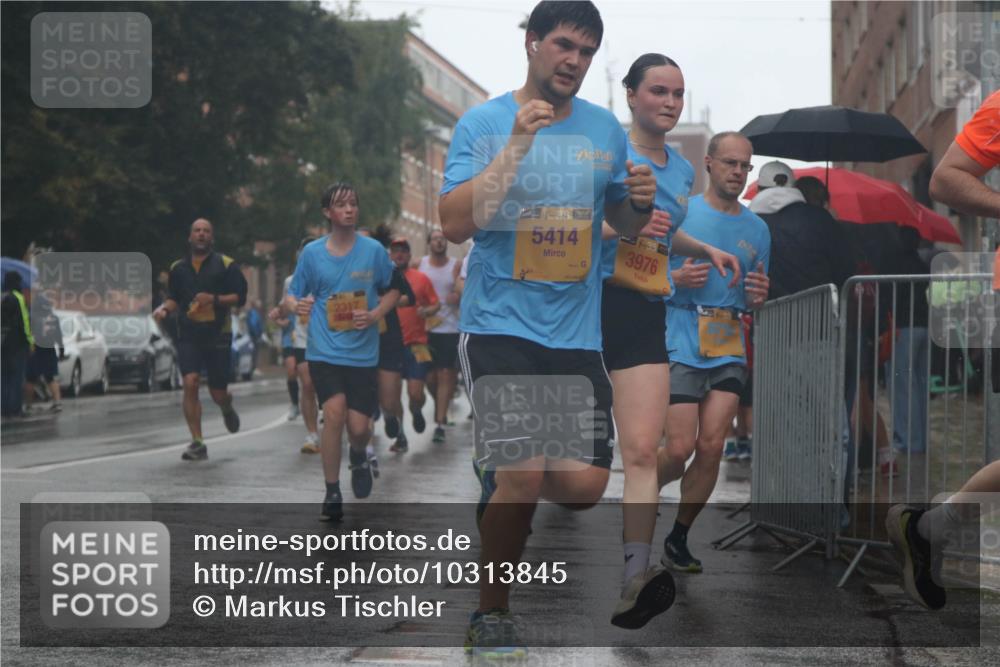 13.09.2026 - Kiel Lauf Markus Tischler http://msf.ph/oto/10313845 13.09.2026 10:41:33 Fleethörn 2317, 4, 38, 5414, 38, 3976 meine-sportfotos.de