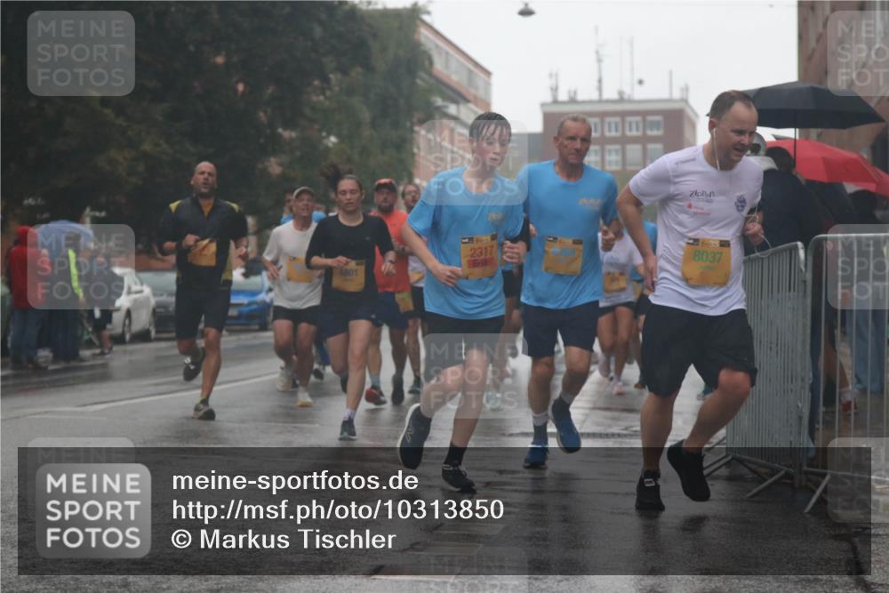 13.09.2026 - Kiel Lauf Markus Tischler http://msf.ph/oto/10313850 13.09.2026 10:41:34 Fleethörn 4801, 39, 2317, 110, 39, 8037 meine-sportfotos.de