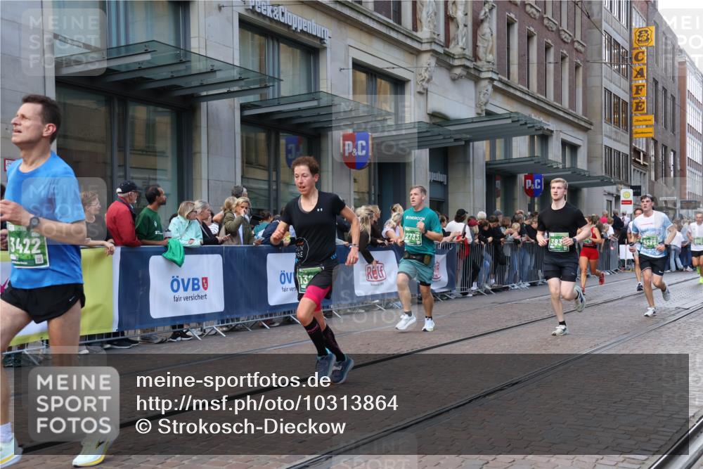 13.09.2026 - 21. swb-Marathon Bremen Strokosch-Dieckow http://msf.ph/oto/10313864 13.09.2026 13:15:32 Ziel 145, 982, 1033, 1955, 2733, 3119, 3149, 3422, 3536, 3689, 3836, 3991, 4573, 4823, 5430, 5474, 5533, 5588, 5913, 6481, 6515, 7307, 7413, 9122, 9278, 9475, 13149, 13249, 1445, 3346, 3357, 3743, 4111, 4212, 4646, 4653, 4663, 5003, 5385, 6011, 6162, 6526, 6773, 6902, 7203, 7291, 7346, 7497, 7515, 7717, 7730, 7992, 8086, 8254, 8255, 9029, 9253, 9391, 9483, 9777, 13137, 13139 meine-sportfotos.de